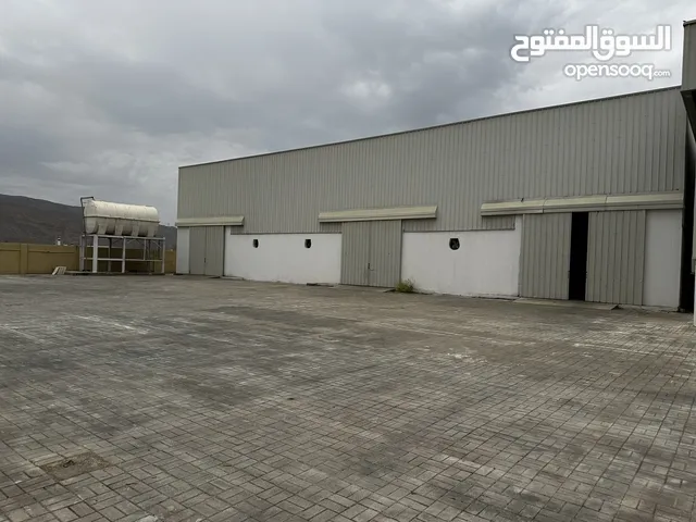 أرض ومخازن صناعية للإيجار في المسفاة الصناعية Industrial land & warehouse for rent in Misfat