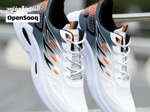 لوحة فنية تحت قدميك لا تفوتك  أناقة ورقي