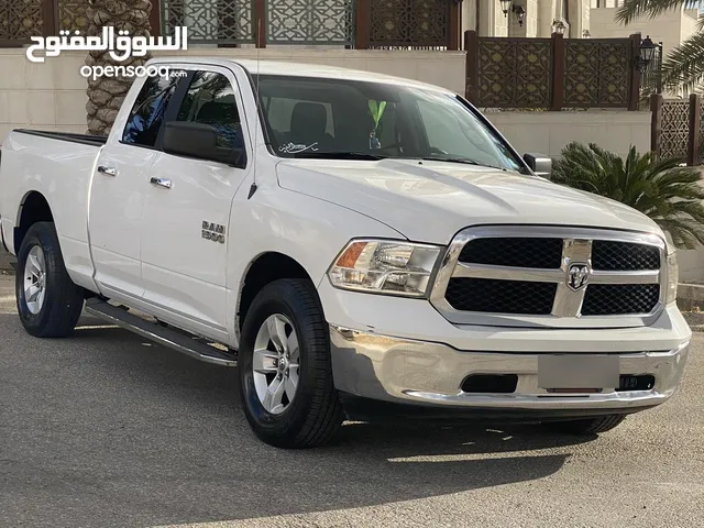 دودج رام 2017 بنزين 3600ايكو بوست ممشى قليل بحالة الوكاله