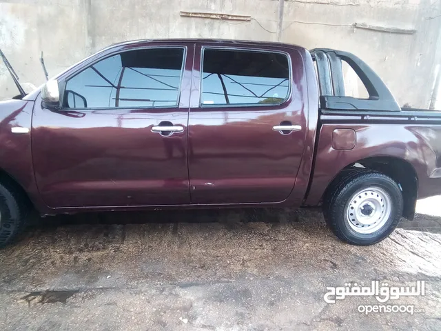 Toyota Hilux 2006 in Jerash