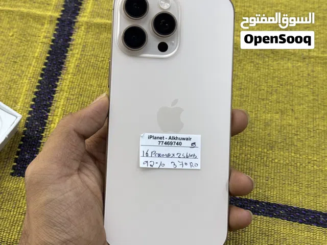 16promax 256GB 92% battery and very clean and good condition and excellent performance