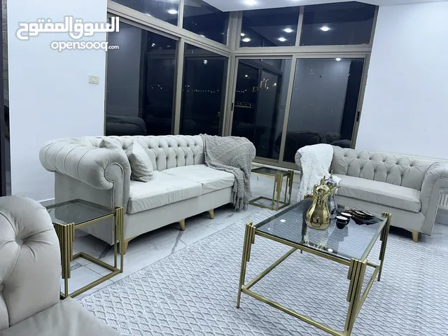 طقم كنب سكني تفصيل مع طاولات