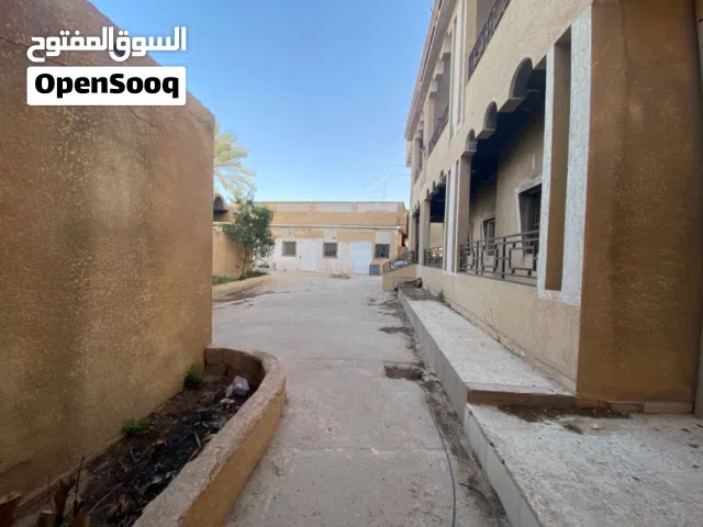 فيلا للبيع ع ساحلي اقزير