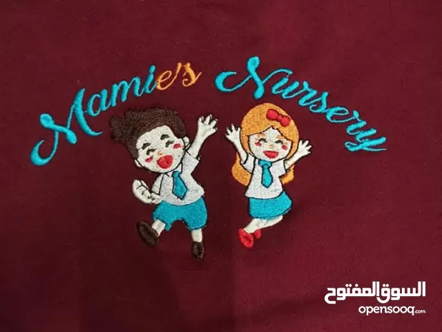 استشارات تجارية لتأسيس وتصنيع وبيع وتوزيع الملابس وتطويرها