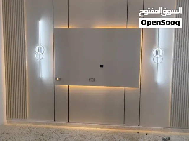 فني تركيب اثات وديكور