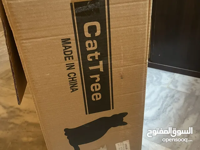 Cat three استاند للقطط استعمال قليل لون بيج وبني