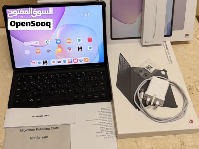 تابلت هواوي ميت باد 11.5 نسخة 2025 مع الكيبورد والقلم والشاحن والوصلة الاصليين (256/8) جيجا شبه جديد