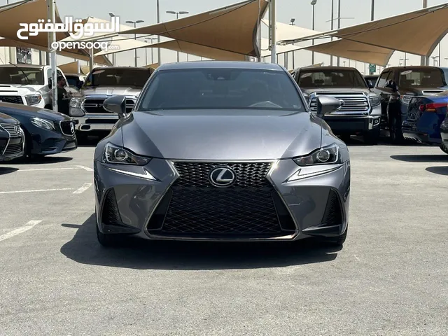 لكزس IS300F 3.5L موديل 2018 موصفات أمريكية