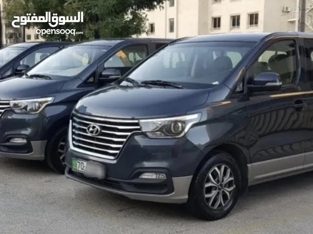تأجير باصات سياحية عدة موديلات لحد عندك