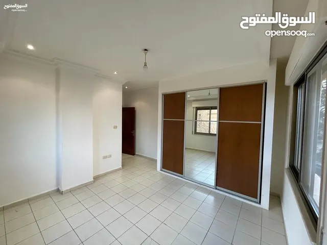 290 m2 4 Bedrooms Apartments for Rent in Amman Deir Ghbar