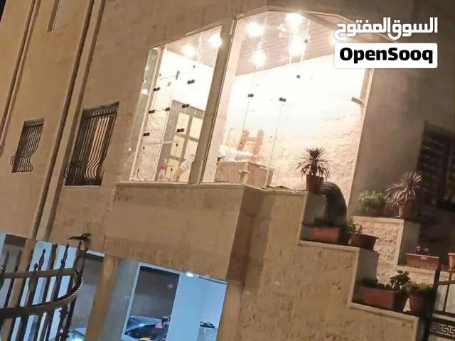 "جاهزون للتركيب الفوري والصيانة الطارئة لواجهات المحلات"