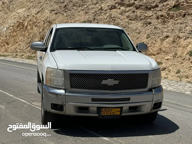 Chevrolet Silverado 2012 in Al Dhahirah