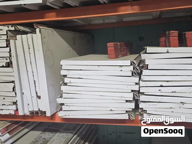 سفينة محل اسواق قياس 7 امتار ارتفاع المتر 4 رفوف وجه وضهر مكاني بصرة