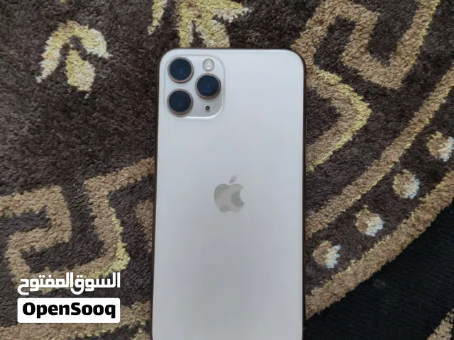 iPhon 11 Pro 64 G 78  مش مفتوح ولا مصلح قطع اصليه  في كسر بلزقه الحمايه بسسس  15دينار التواصل واتساب