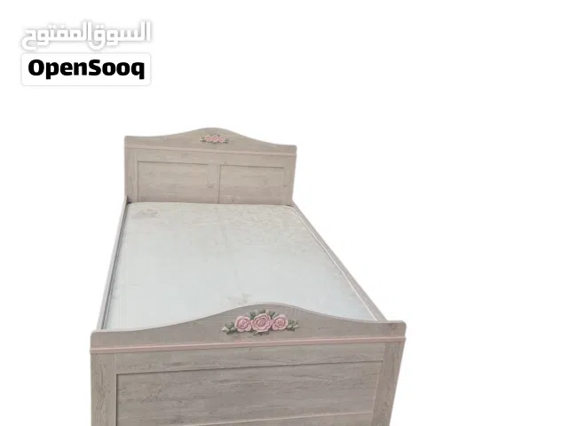 Single bed 120/200 with delivery fitting mattress