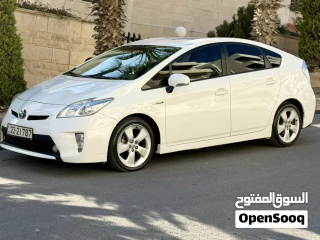 تويوتا بريوس 2012 فحص كامل وفل وارد اوروبي بسعر مميز كاش واقساط بدفعه 2500 دينار