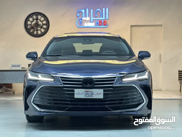 Used Toyota Avalon in Muscat