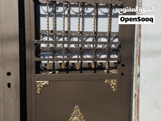 المستعمل لعبتنا  لدينا كل ما هو مستعمل ابواب المنيوم وشبابيك حمايات حديد ودرابزينات ابواب حديد تفصيل