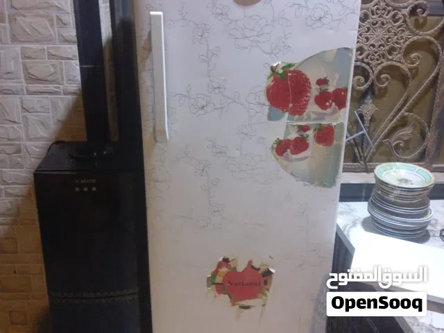 مجمده عمودية