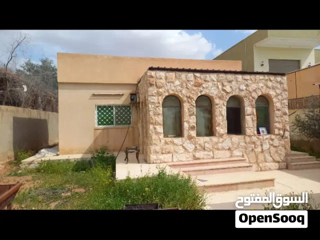 130 m2 3 Bedrooms Townhouse for Sale in Jordan Valley Ghor Al Kafrain