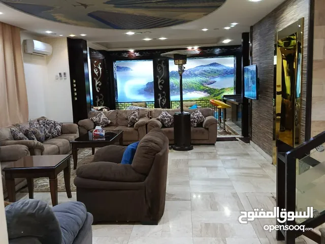 ڤيلا مميزة بنظام فندقي بأجمل مناطق دابوق