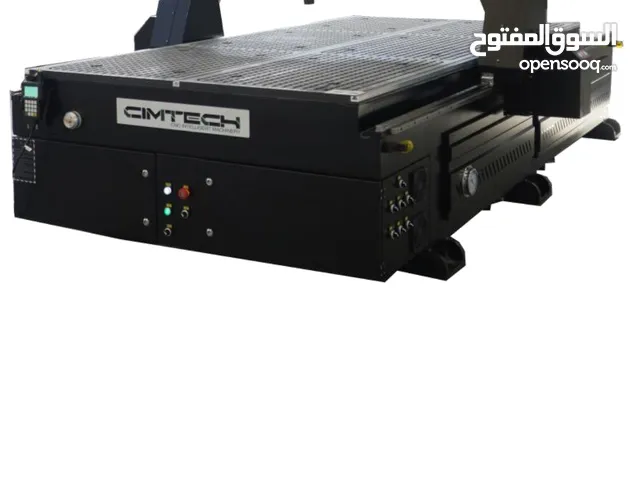 ماكينات نجارة CNC بحالة الجديدة للبيع عدد 3 ماكينة وماكينة اكريلك عدد 1