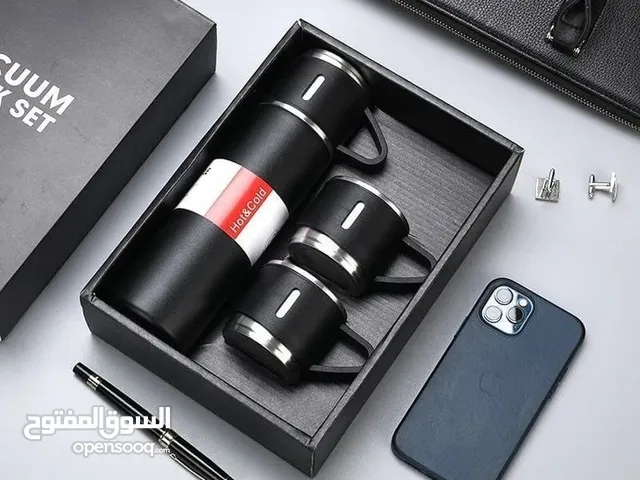 Vacuum Flask Set with 3 Stainless Steel Cups Combo 500ml طرموس لحفظ المشروبات الساخنة والباردة
