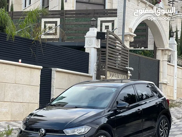 بولو محرك1000تربو سحب شركة المتحدة 2023ترخيص2022 ماشية فقط29000كم