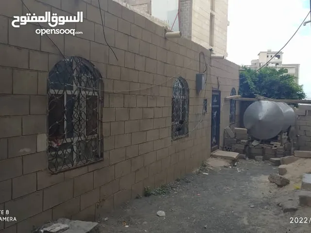 100 m2 4 Bedrooms Townhouse for Sale in Sana'a Moein District