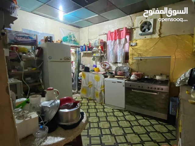 150 m2 3 Bedrooms Townhouse for Sale in Basra Baradi'yah