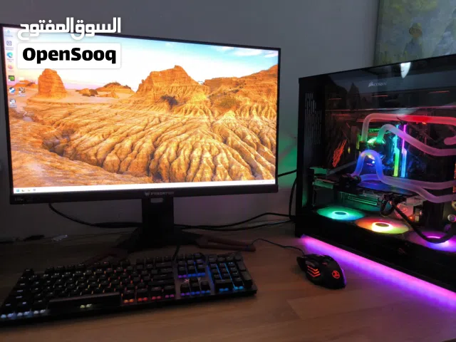 Full custom liquid gaming Pc set up