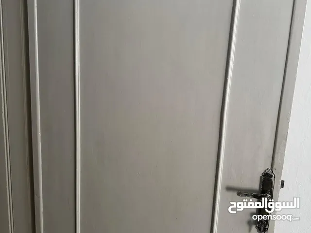 4 أبواب أستعمال نظيف بالقفص