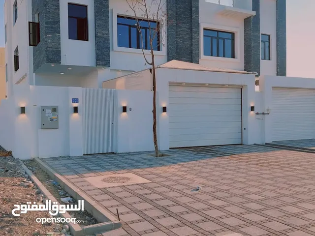 بيت من أصل توين فلا للبيع في الخوض السابعه