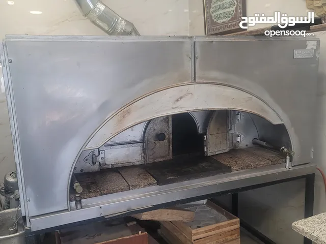 فرن و عجانة للبيع