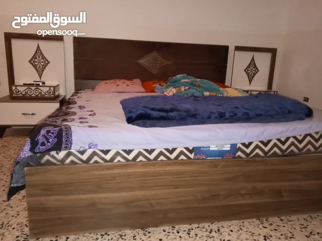 دار نوم ايطاليه مستعمله مكونه من 6 قطع