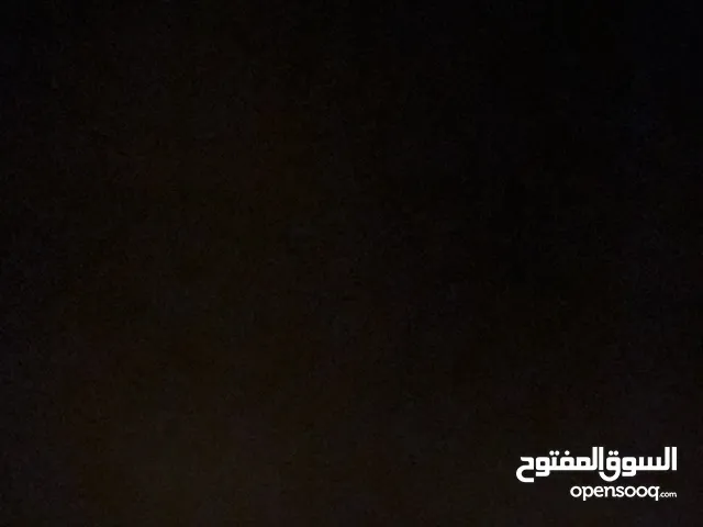عماره للبيع في وسط سوق جرش التجاري