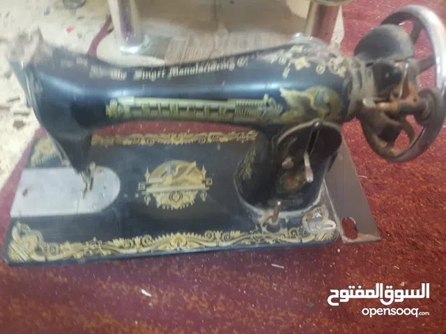ماكنات خياطة للبيع