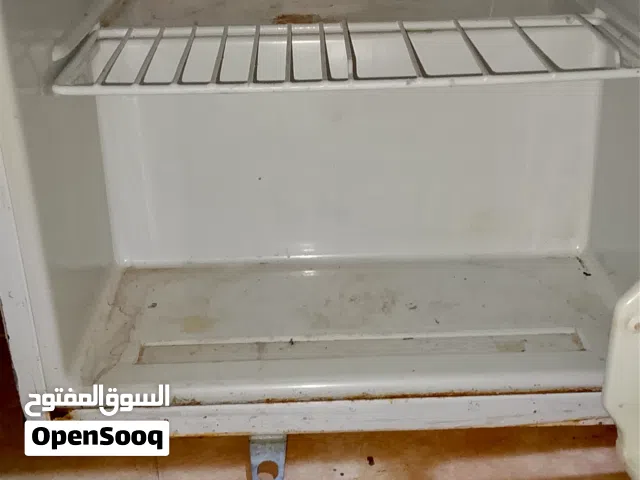 ثلاجه صغيرة