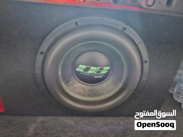 سيستم كامل للبيع مسجل وصب واربع سماعات ابواب وامبلفيرين وبطاريه والجدلات بسعر مغري