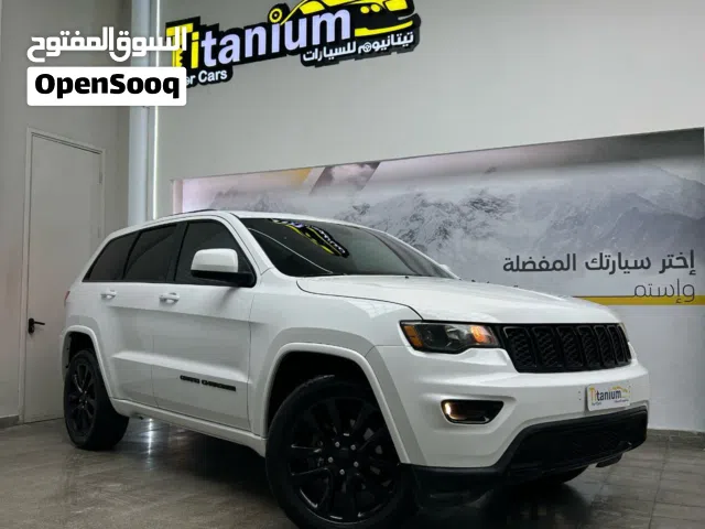 Used Jeep Grand Cherokee in Muscat