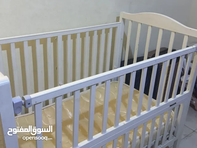 سرير مواليد وأطفال لعمر 8 سنوات