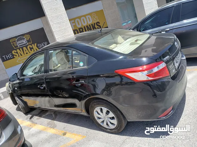 Used Toyota Yaris in Amman