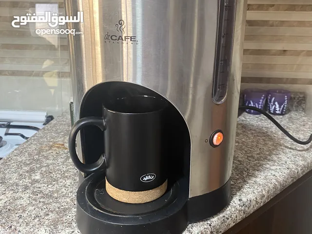 محضرة القهوة 10 اكواب بسعة 1.25 لتر من سيفيرين بحاله جيدا جدا بحاجه الى ابريق فقط