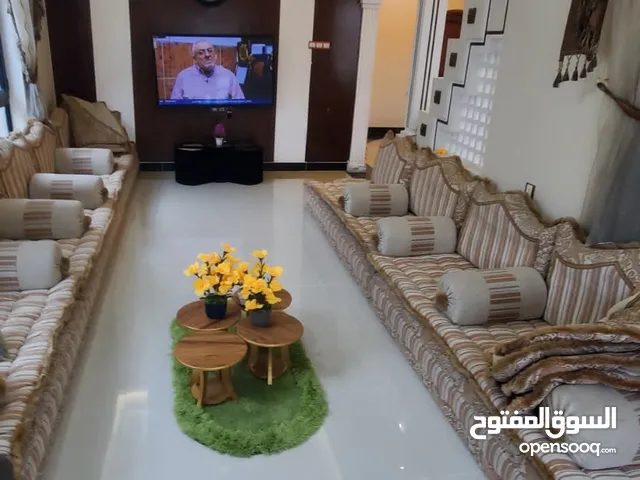 5 m2 5 Bedrooms Villa for Rent in Sana'a Asbahi