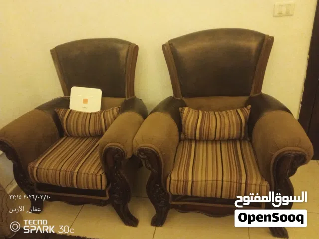 طقم كنب بحاله جيده