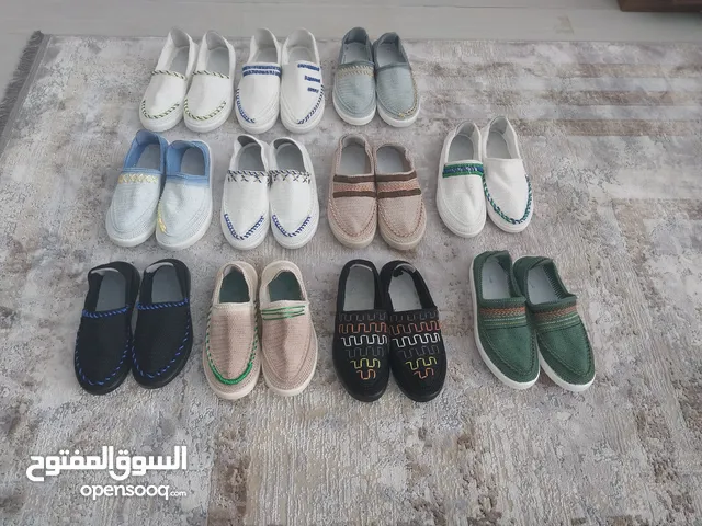 42.5 Casual Shoes in Muscat