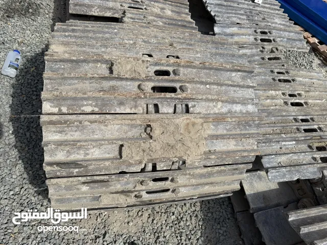 جنزير حفارة كاتربلر 320c
