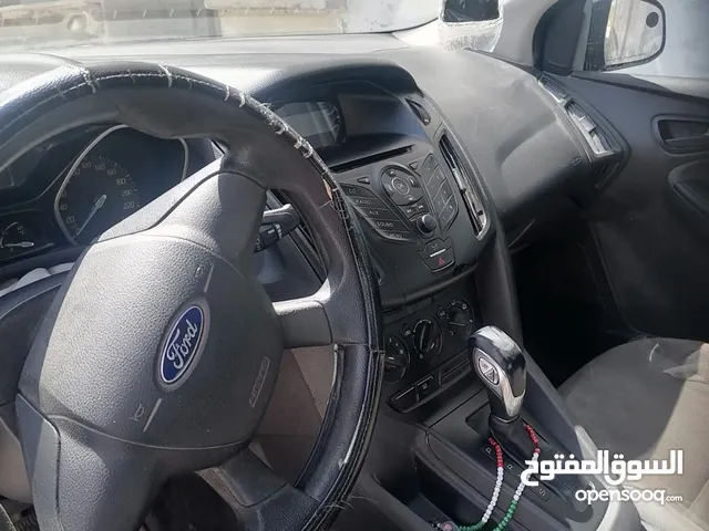 فورد فوكس فحص كرت ابيض 7جيد ترخيص سنه كامله كوشوك وكاله