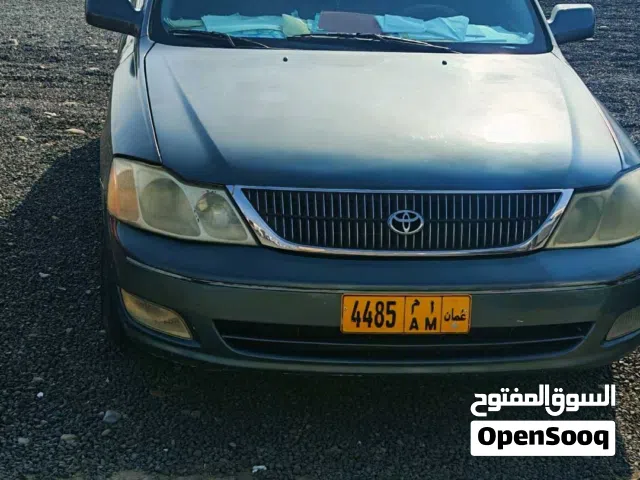 2001 تويوتا افالون XLE