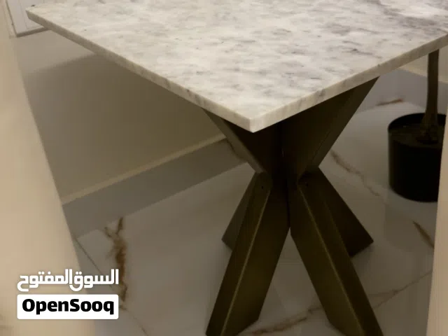 طاولات رخام